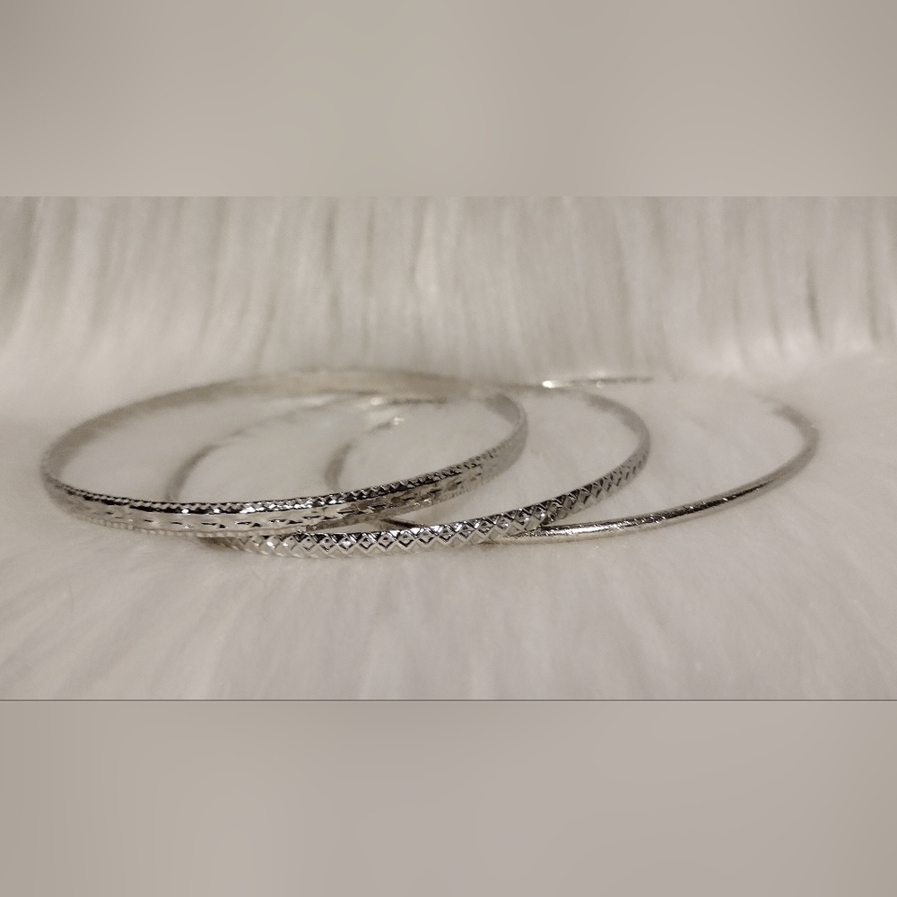 🌸Bangle trio🌸 - Picture 3 of 3